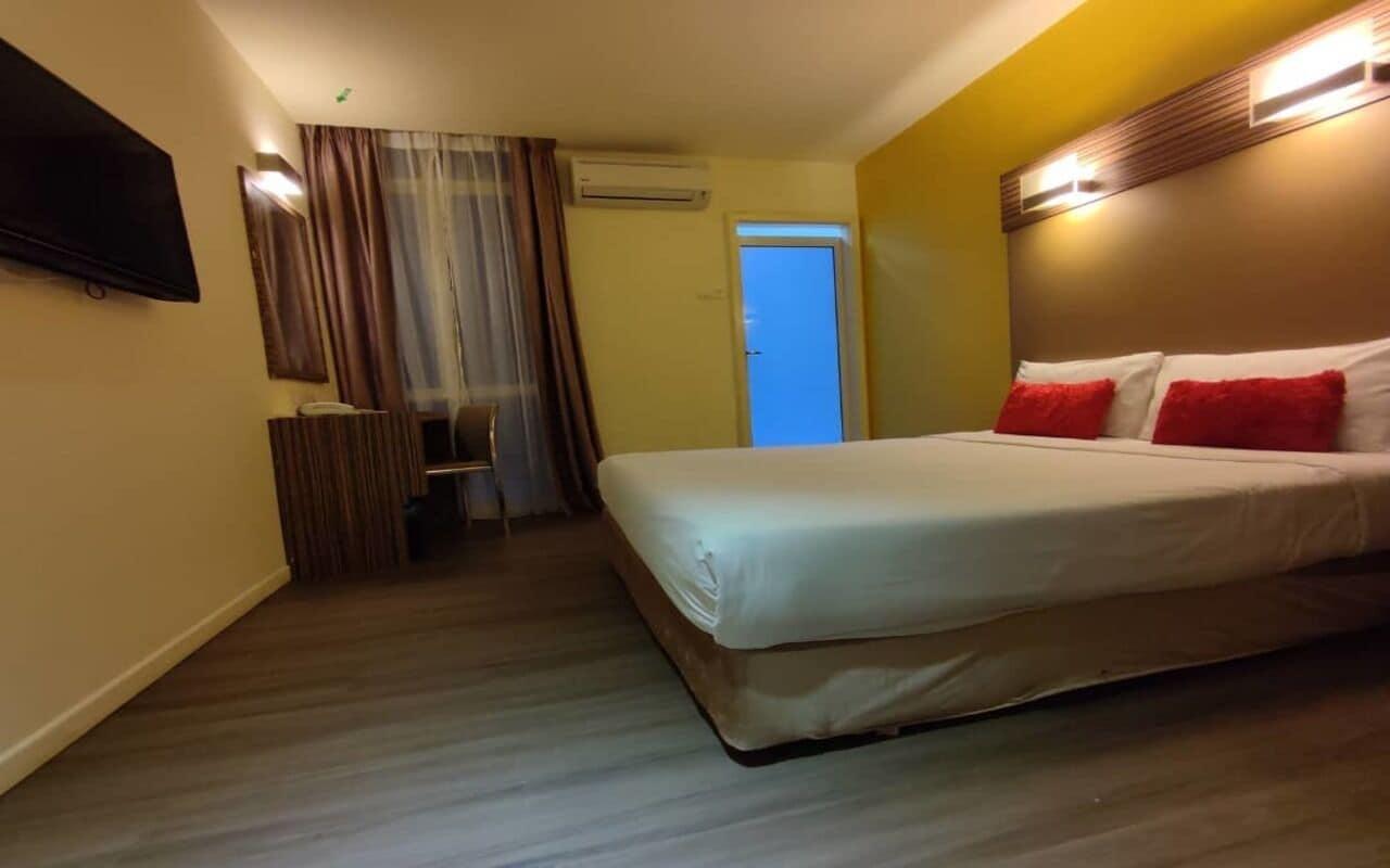 Hotel Sentral Kuantan @ Riverview City Centre Экстерьер фото